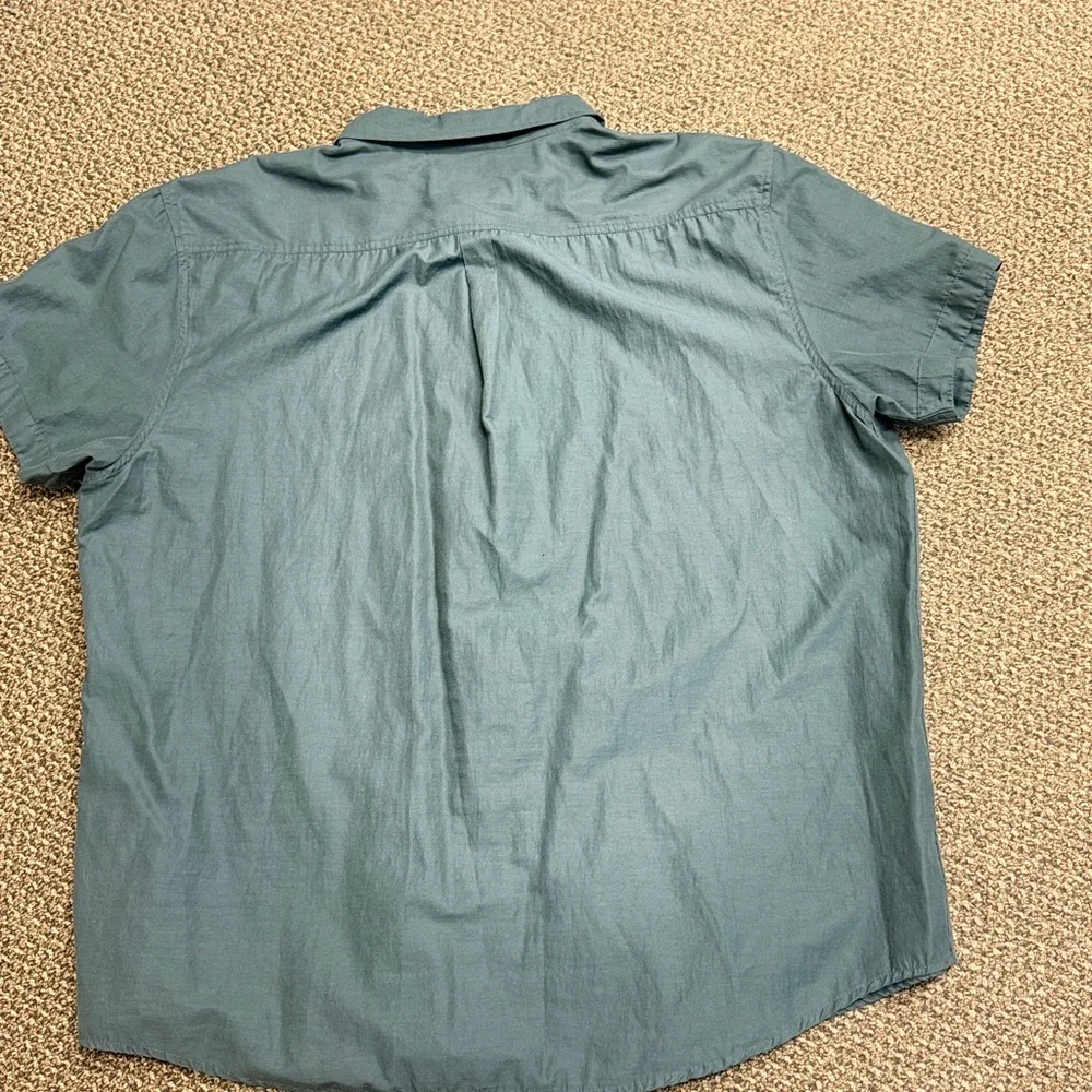 Aeropostale Men's Dark Sage Green‎ Button Down Shirt